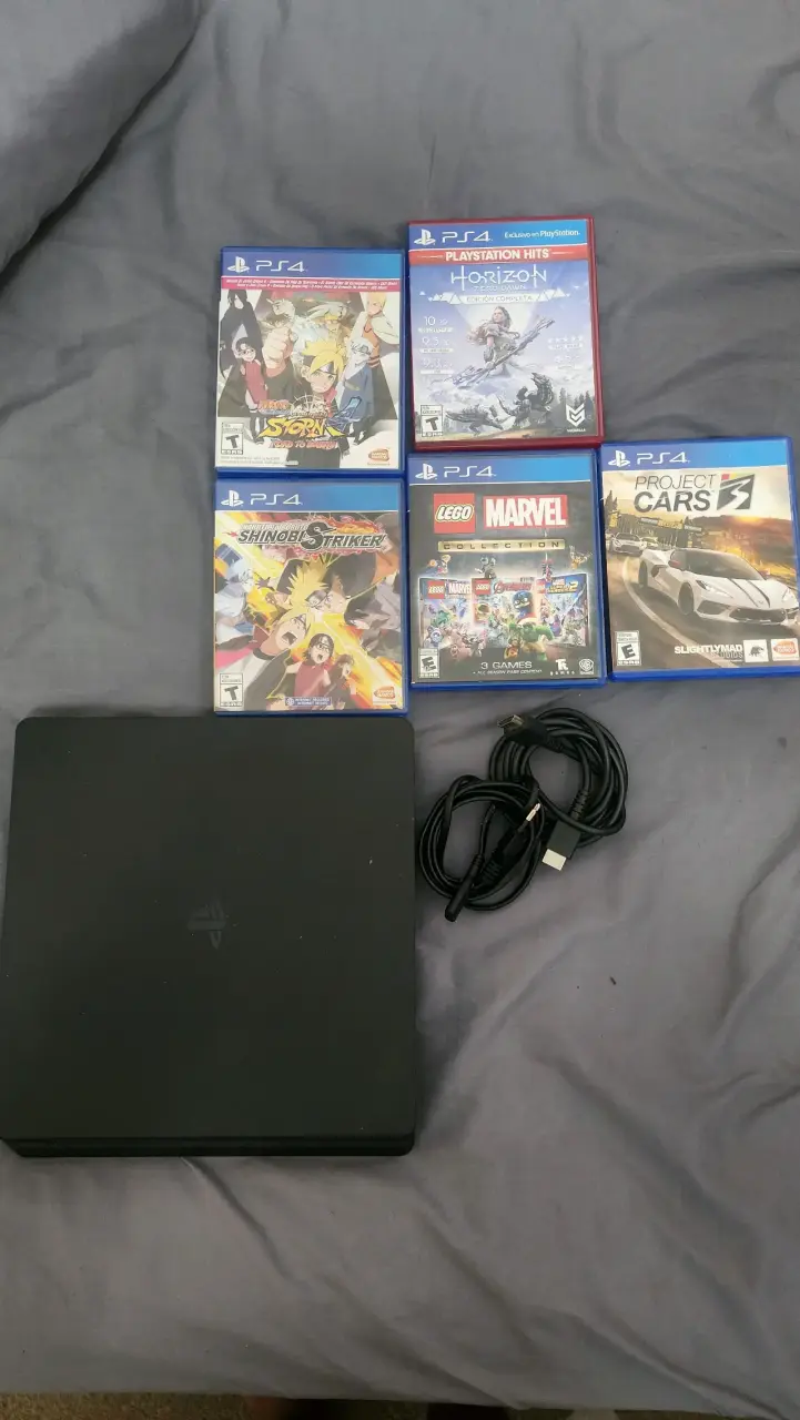 Consola PS4 con juegos - 1