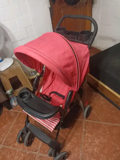 Coche de bebé Fucsia marca Cosco - miniatura 1
