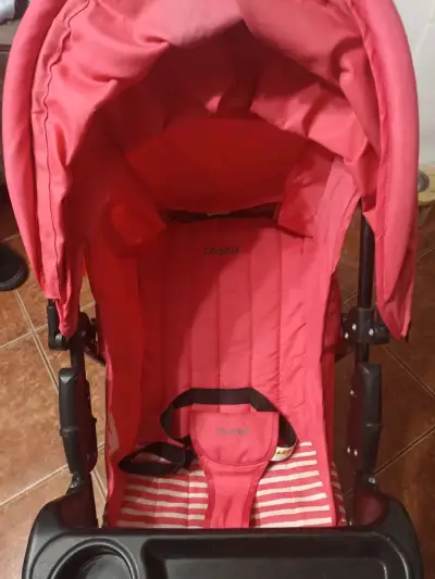 Coche de bebé Fucsia marca Cosco - miniatura 5