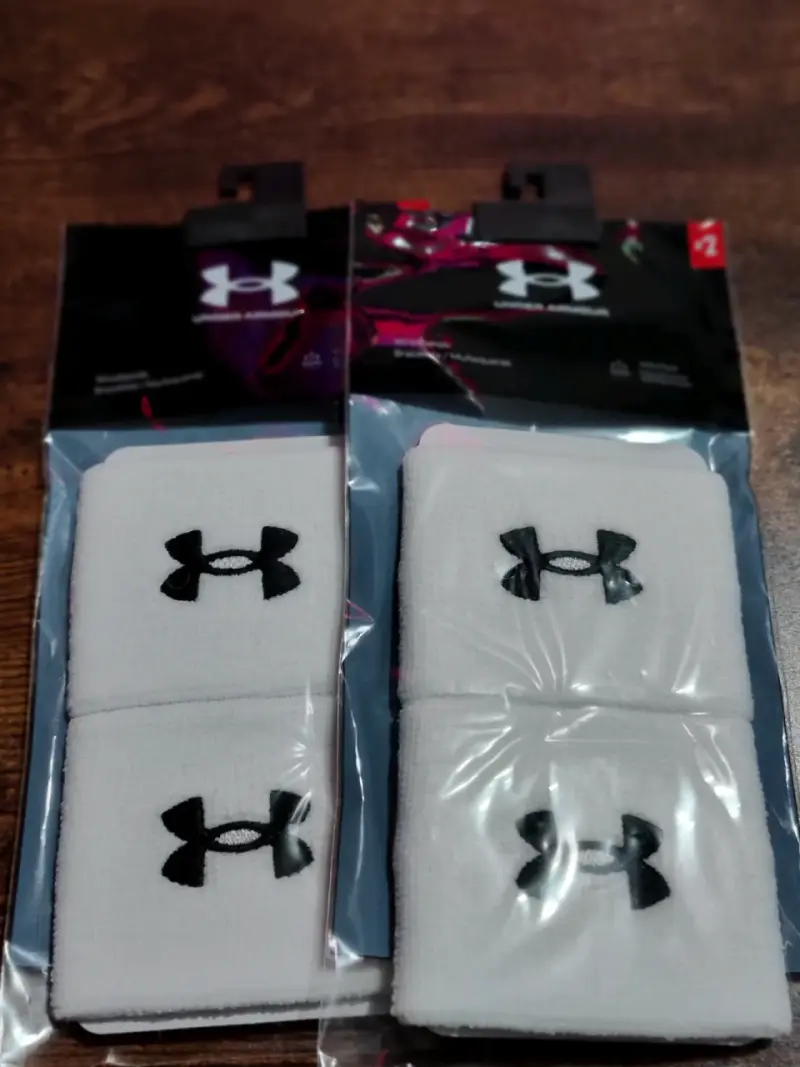Muñequeras deportivas Under Armour - 1