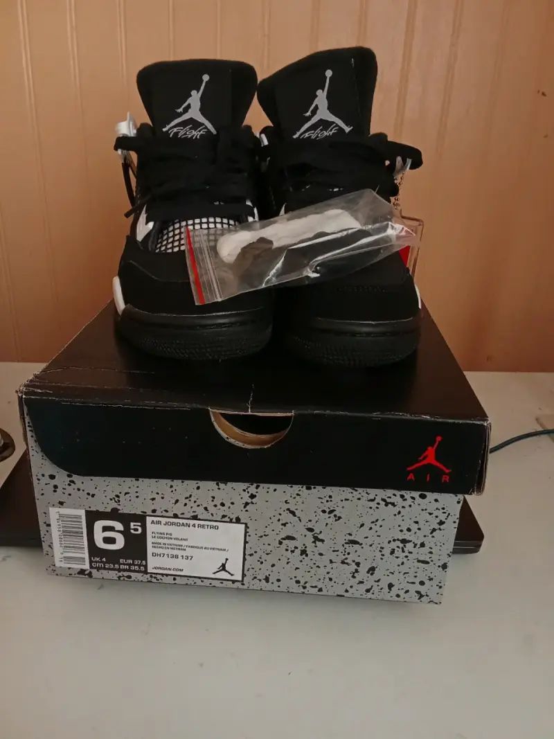 Zapatillas Air Jordan 4 Retro - 1
