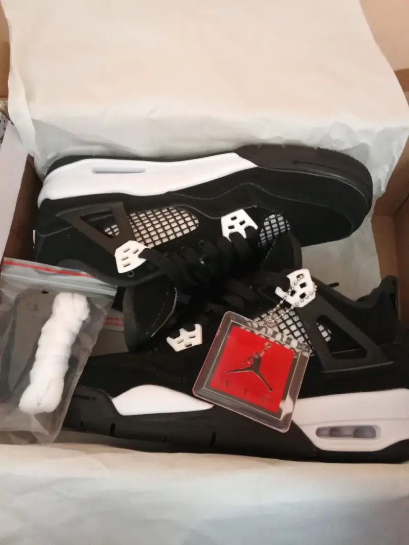 Zapatillas Air Jordan 4 Retro - 3