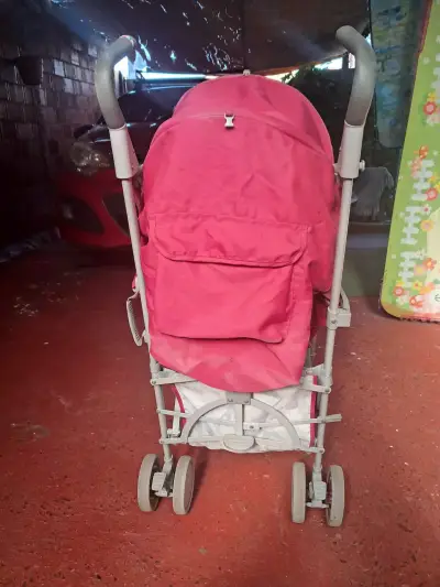 Coche para bebé rosado - miniatura 3