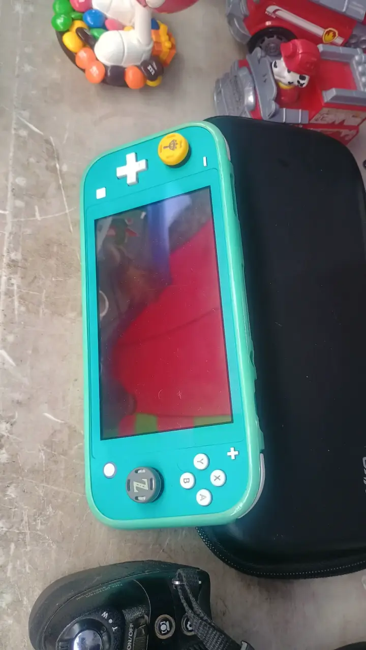 Nintendo switch Lite con magia - 1
