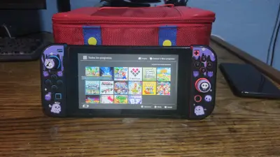 Nintendo Switch V1 Magia - miniatura 1