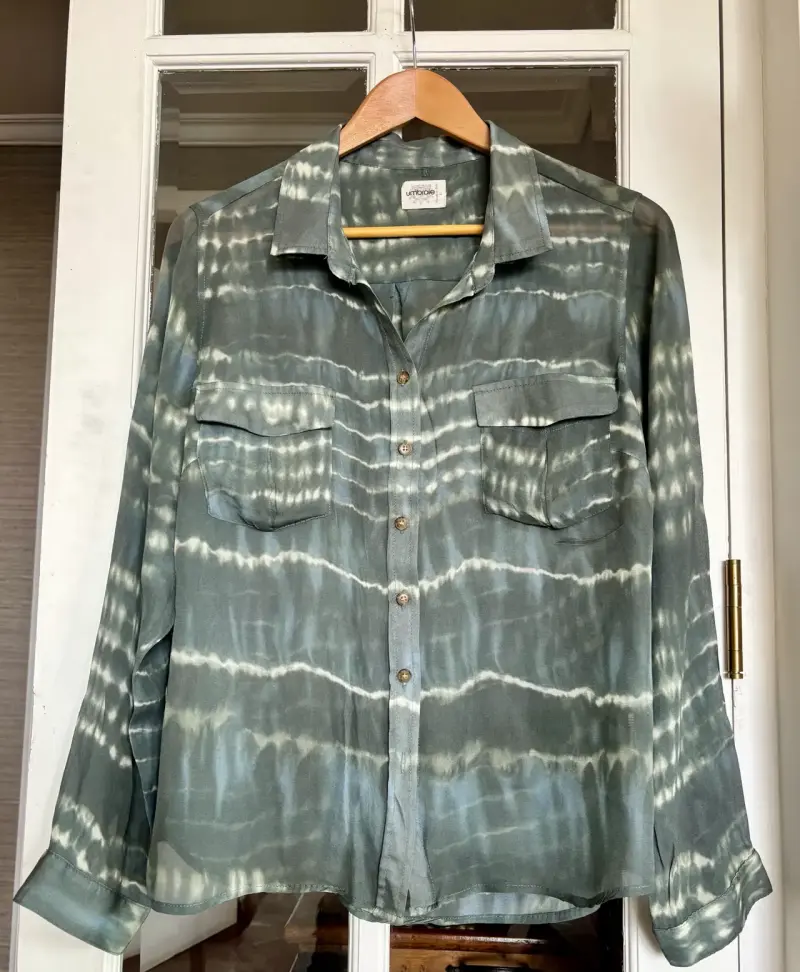 Camisa tie-dye verde y blanca - 1