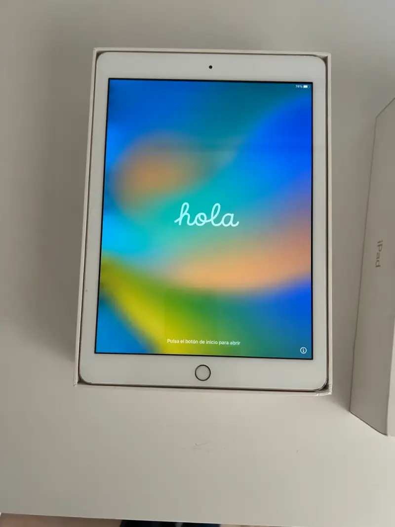 iPad 6ta Generación 32GB (con caja), muy cuidado - 1
