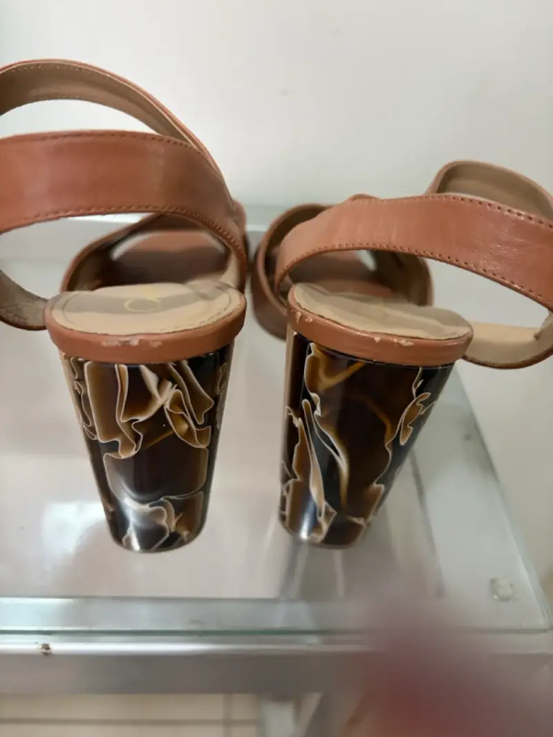 Sandalias de tacón café - 2
