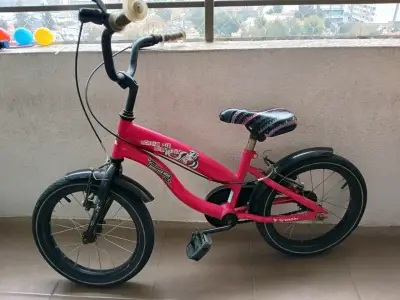 Bicicleta infantil Monster High rosa - miniatura 2