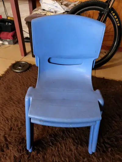 Silla infantil azul - miniatura 1