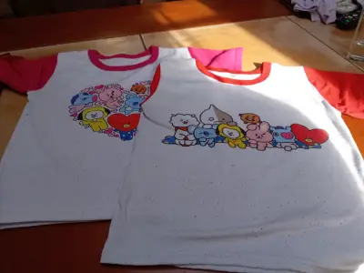 Poleras infantiles con personajes coloridos - miniatura 1