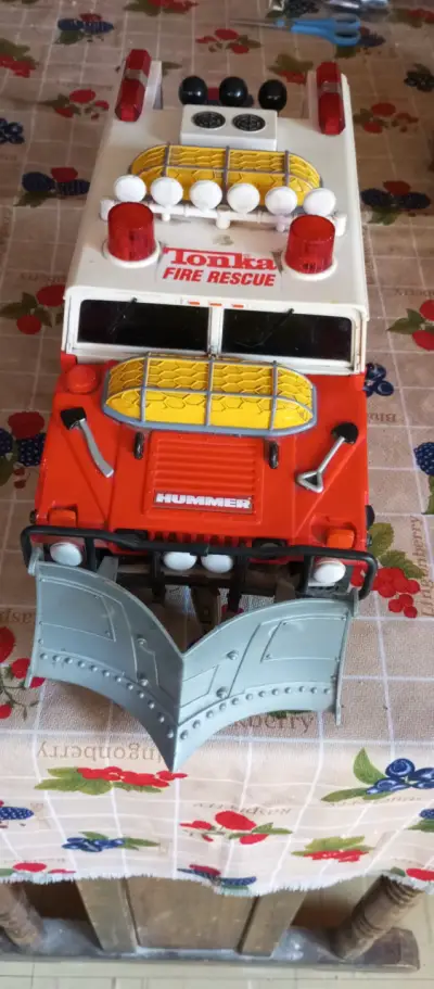 Camión de bomberos juguete - miniatura 4