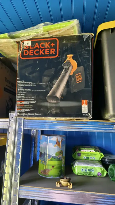 Soplador aspirador Black+Decker - miniatura 1