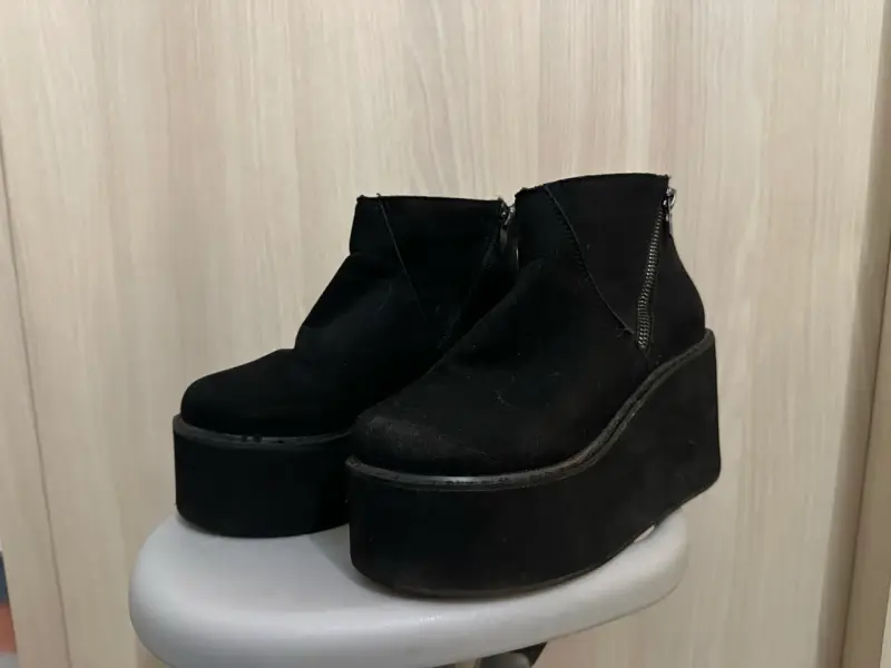 Botines negros con plataforma - 2