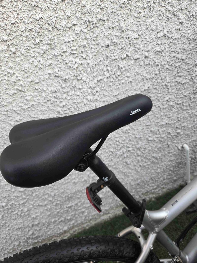 Bicicleta Jeep gris aro 29 M - 2