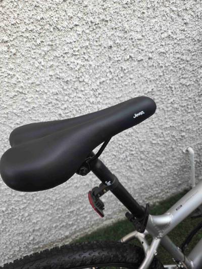 Bicicleta Jeep gris aro 29 M - miniatura 2
