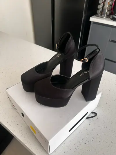 Zapatos taco alto negros Marquis - miniatura 6