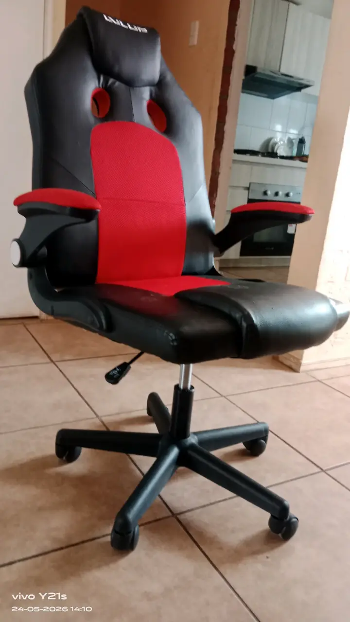 Silla gamer negra y roja - 5
