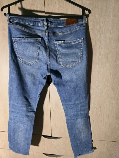 Jeans Zara 38 - miniatura 3