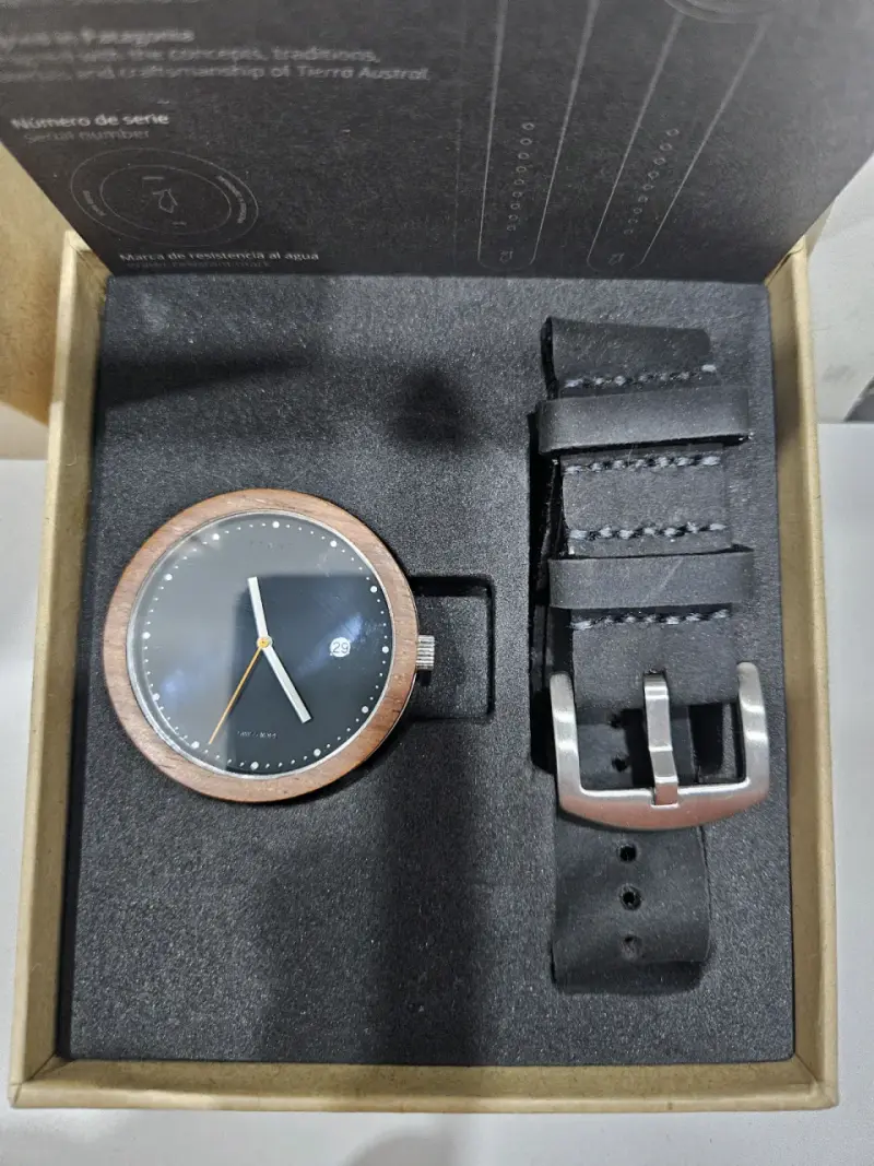 Reloj de madera Ttanti nuevo - 2