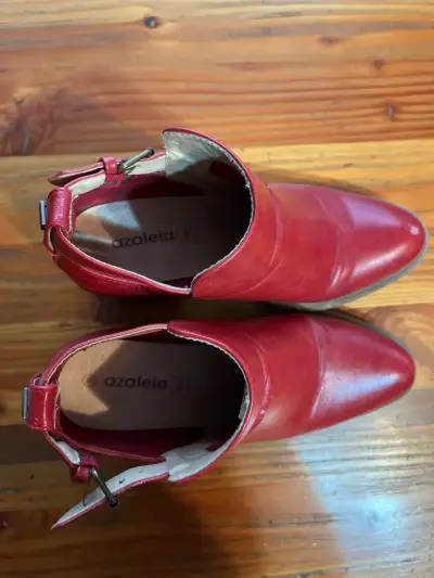 Botines rojos de cuero - miniatura 2
