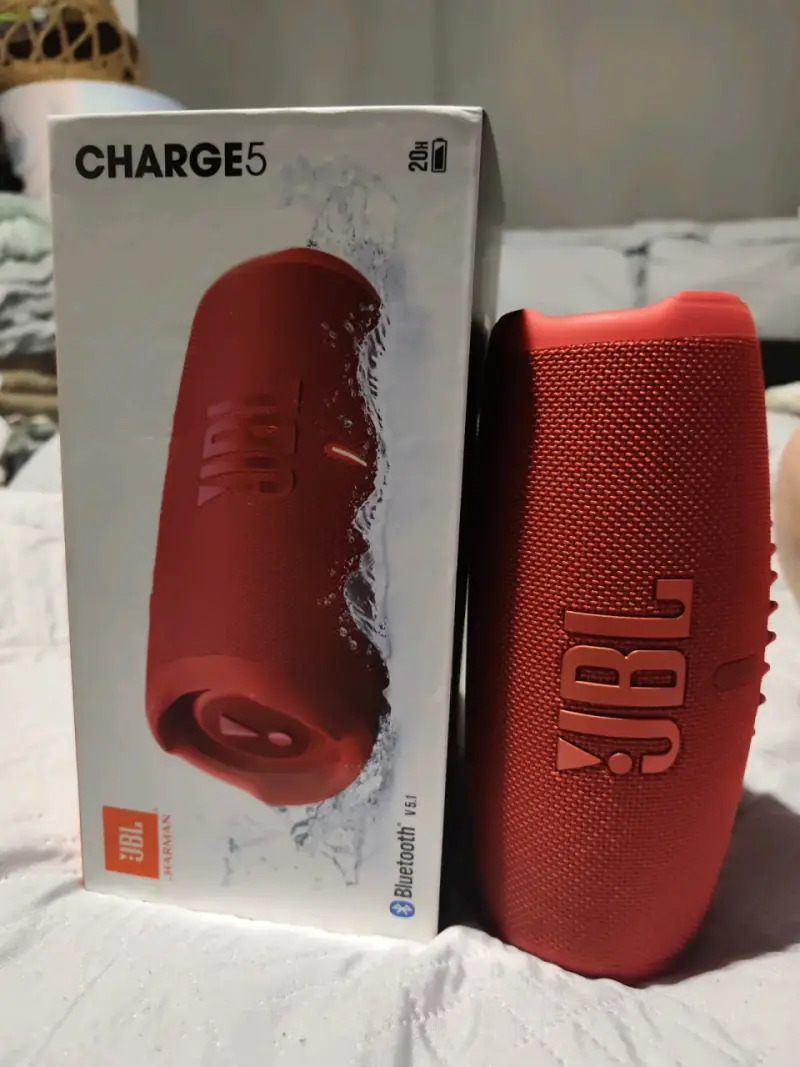 Parlante JBL Charge 5 rojo - 1