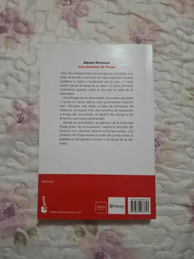 Libro 'Los Amantes de Praga' - miniatura 2