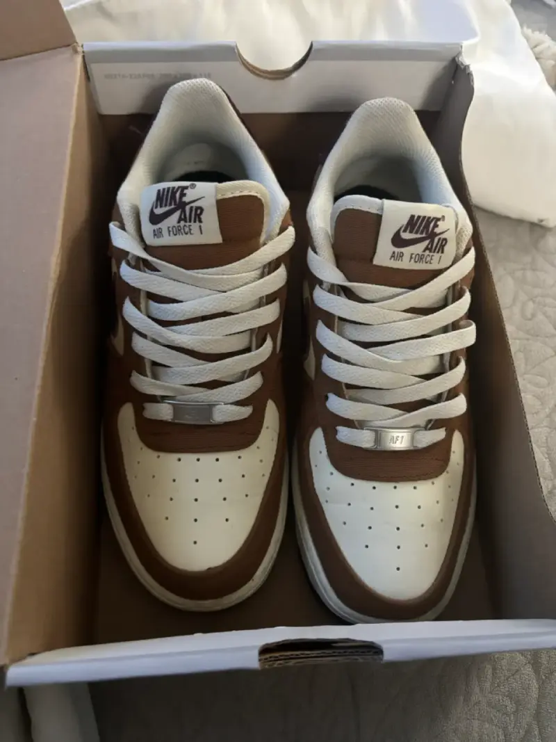 Zapatillas Nike Air Force marrón - 1