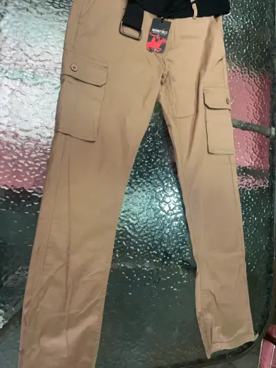 Pantalones cargo beige nuevos beverly hills - miniatura 1