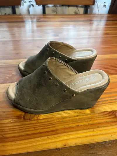 Sandalias cafes Euro 38 - miniatura 3