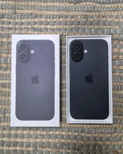 iPhone 16 black - miniatura 1