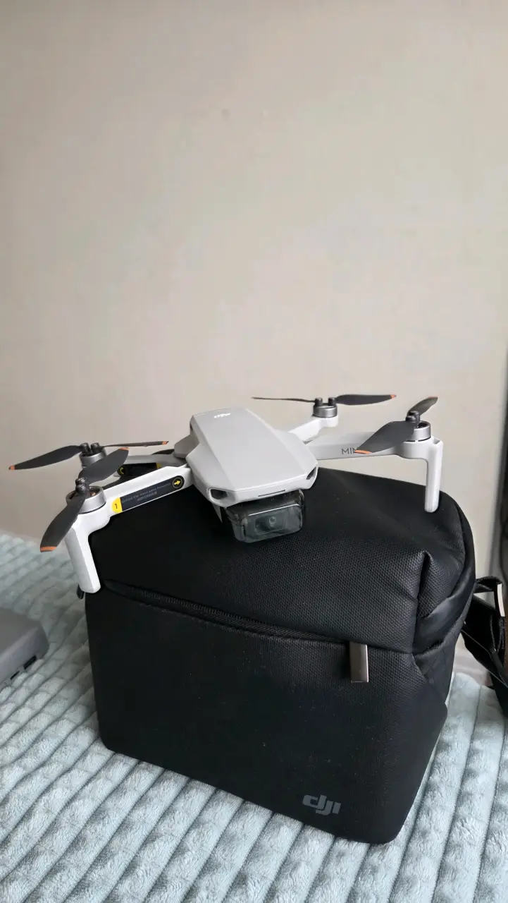 Drone DJI mini 2 con accesorios completos. - 4