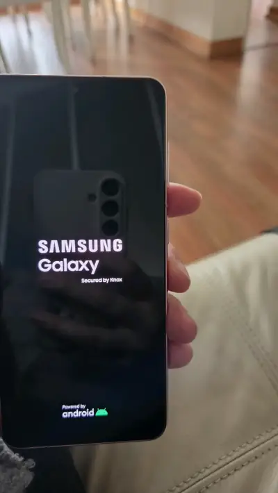 Smartphone Samsung Galaxy S21 - miniatura 4