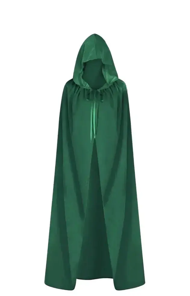 Capa verde de terciopelo con capucha