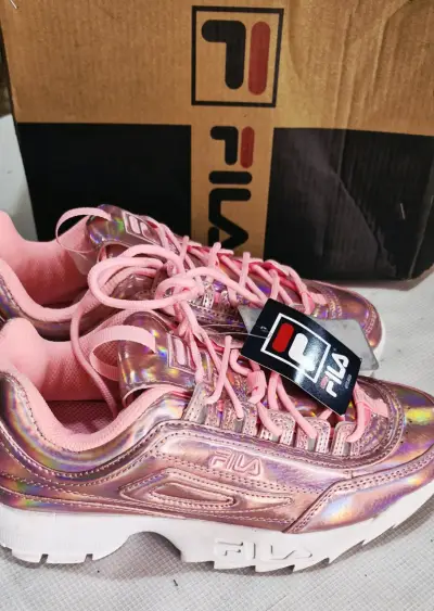 Zapatillas Fila rosadas brillantes talla 39 - miniatura 1