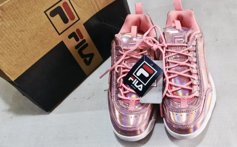 Zapatillas Fila rosadas brillantes talla 39 - 4