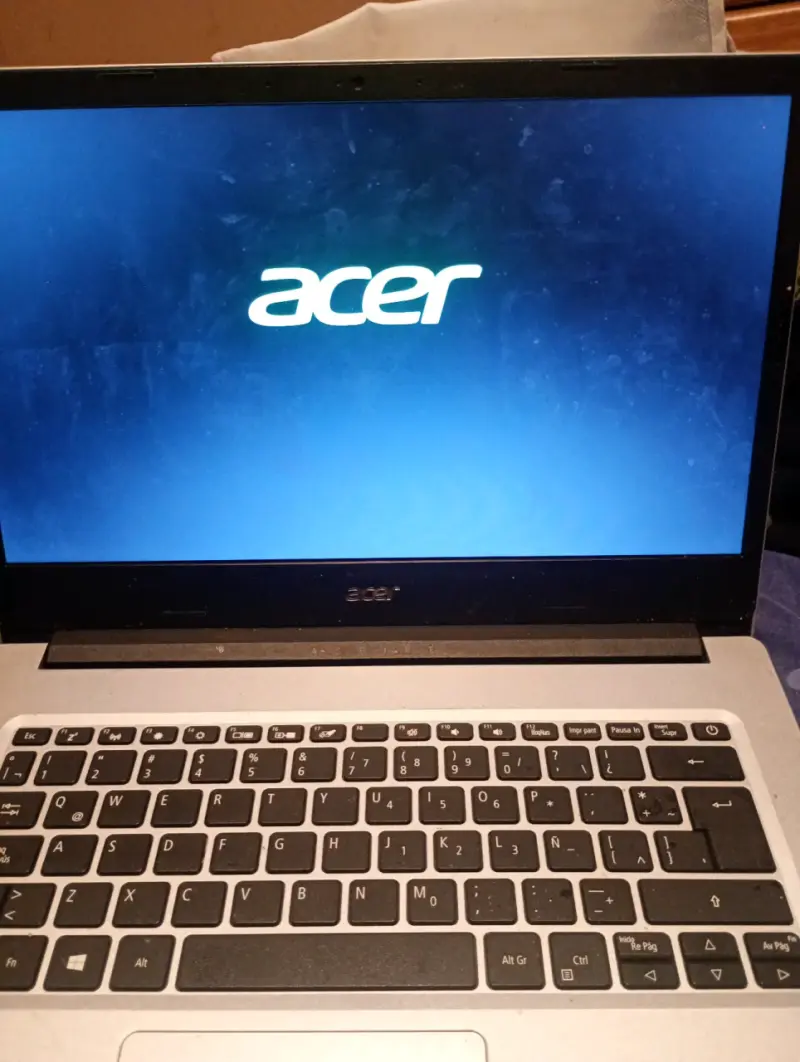 Notebook Acer 15 pulgadas - 2