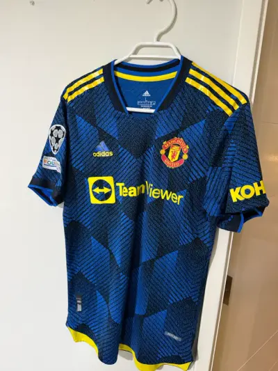 Camiseta deportiva azul Ronaldo - miniatura 3
