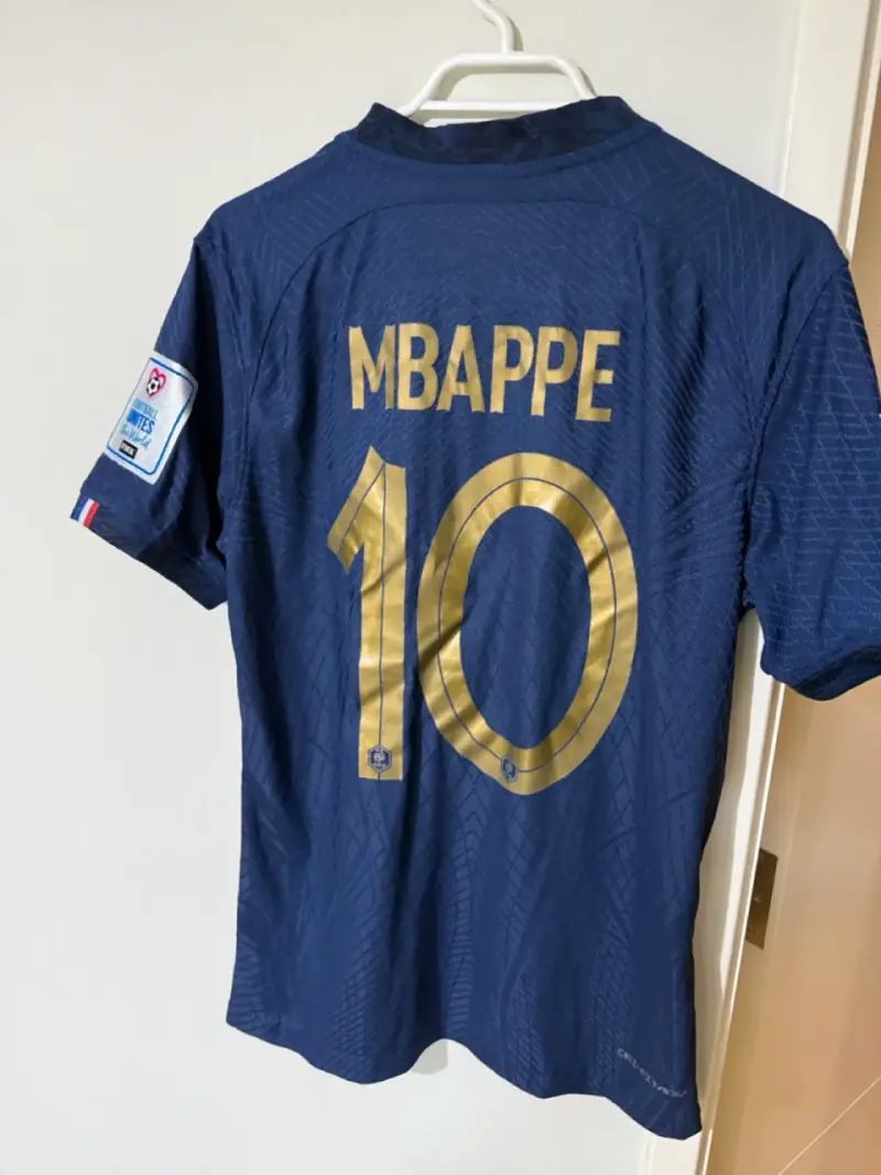 Camiseta deportiva azul Ronaldo - 4