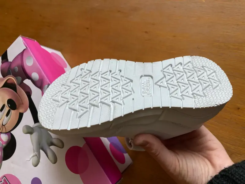 Zapatillas blancas Minnie para niña - 3