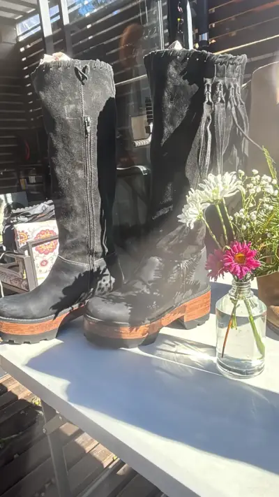 Botines de cuero negro con hebilla - miniatura 4
