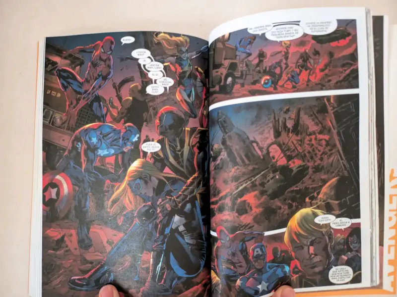 Cómic Avengers Marvel - 3