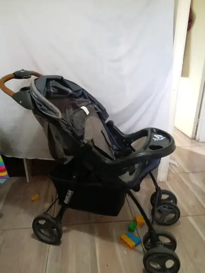 Coche de bebé plegable infani - miniatura 1