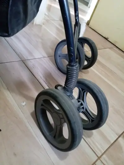 Coche de bebé plegable infani - miniatura 3