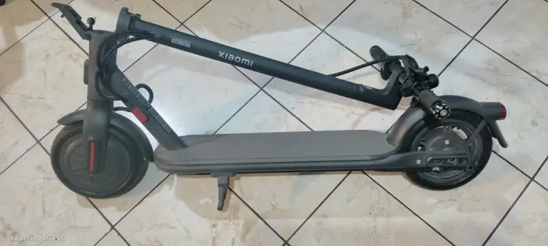 Scooter eléctrico en buen estado - 2