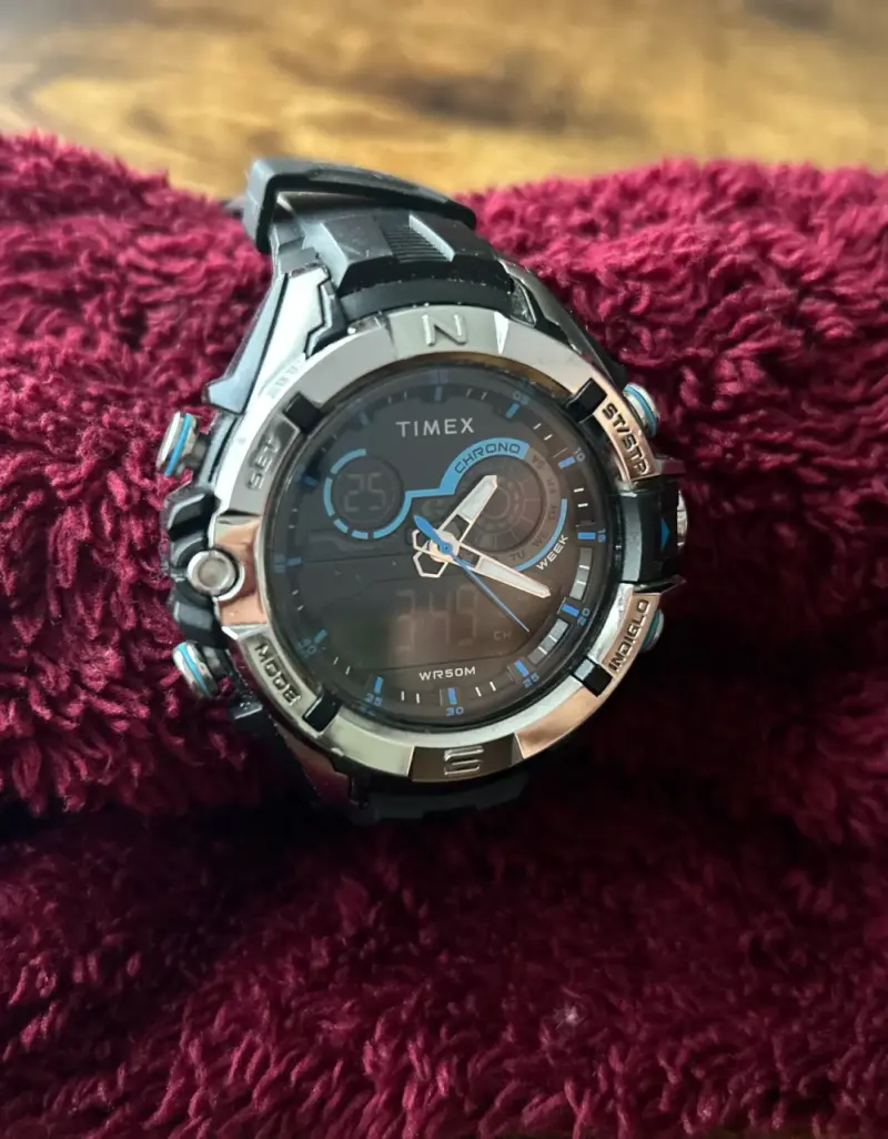 Reloj deportivo Timex negro - 2