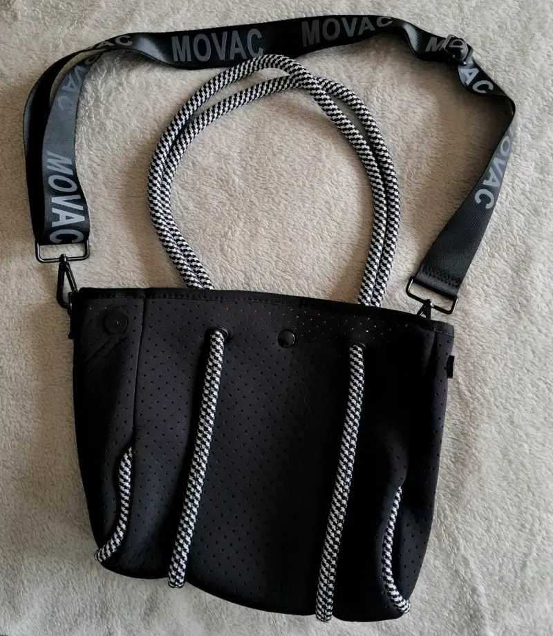 Bolso negro Movac con asas - 2