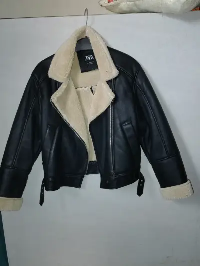 Chaqueta Aviadora Negra Zara - miniatura 1