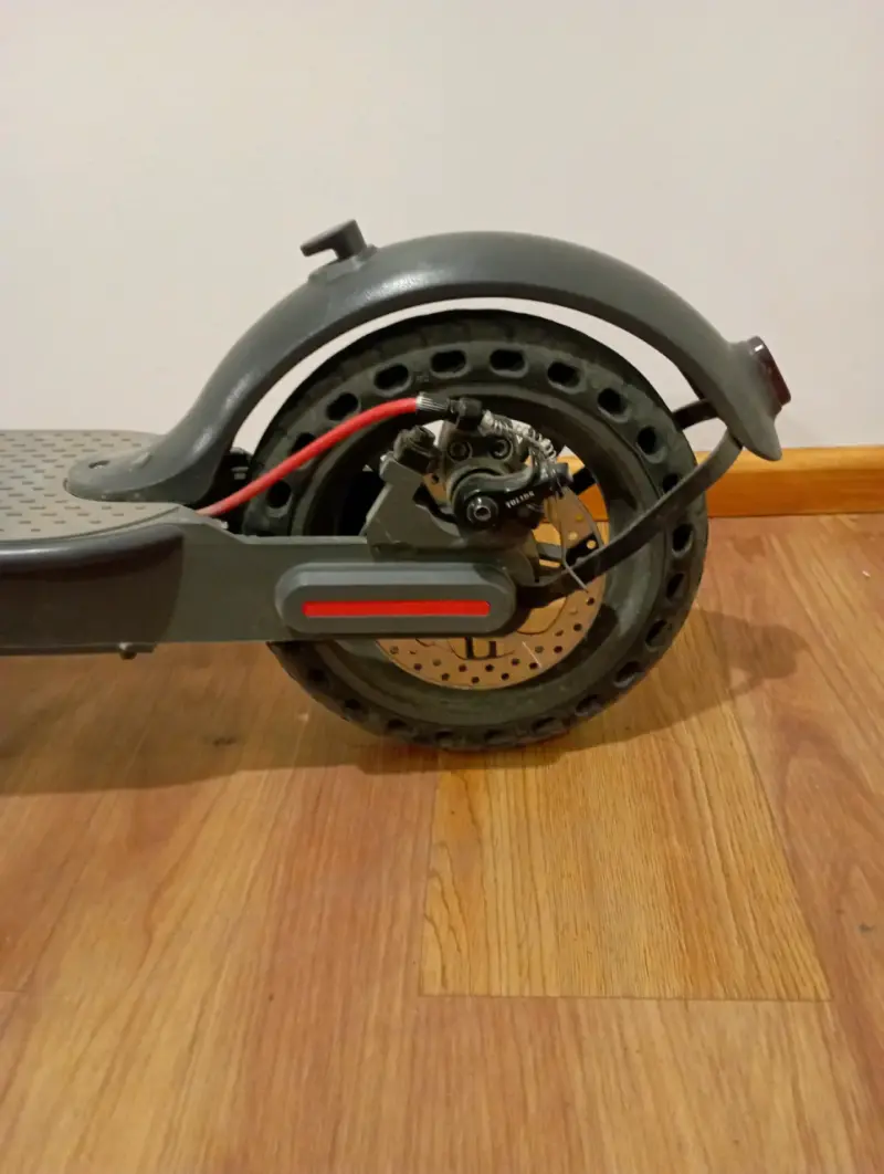 Scooter eléctrico plegable gris - 3
