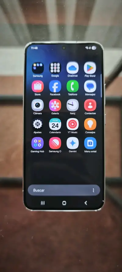 Smartphone Samsung S22 - miniatura 1